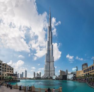 Der höchste Wolkenkratzer der Welt: Der Burj Khalifa.